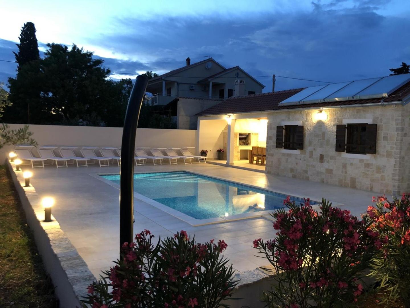 Villa Stella - Crowonder Luxury Rent 图兰杰 外观 照片